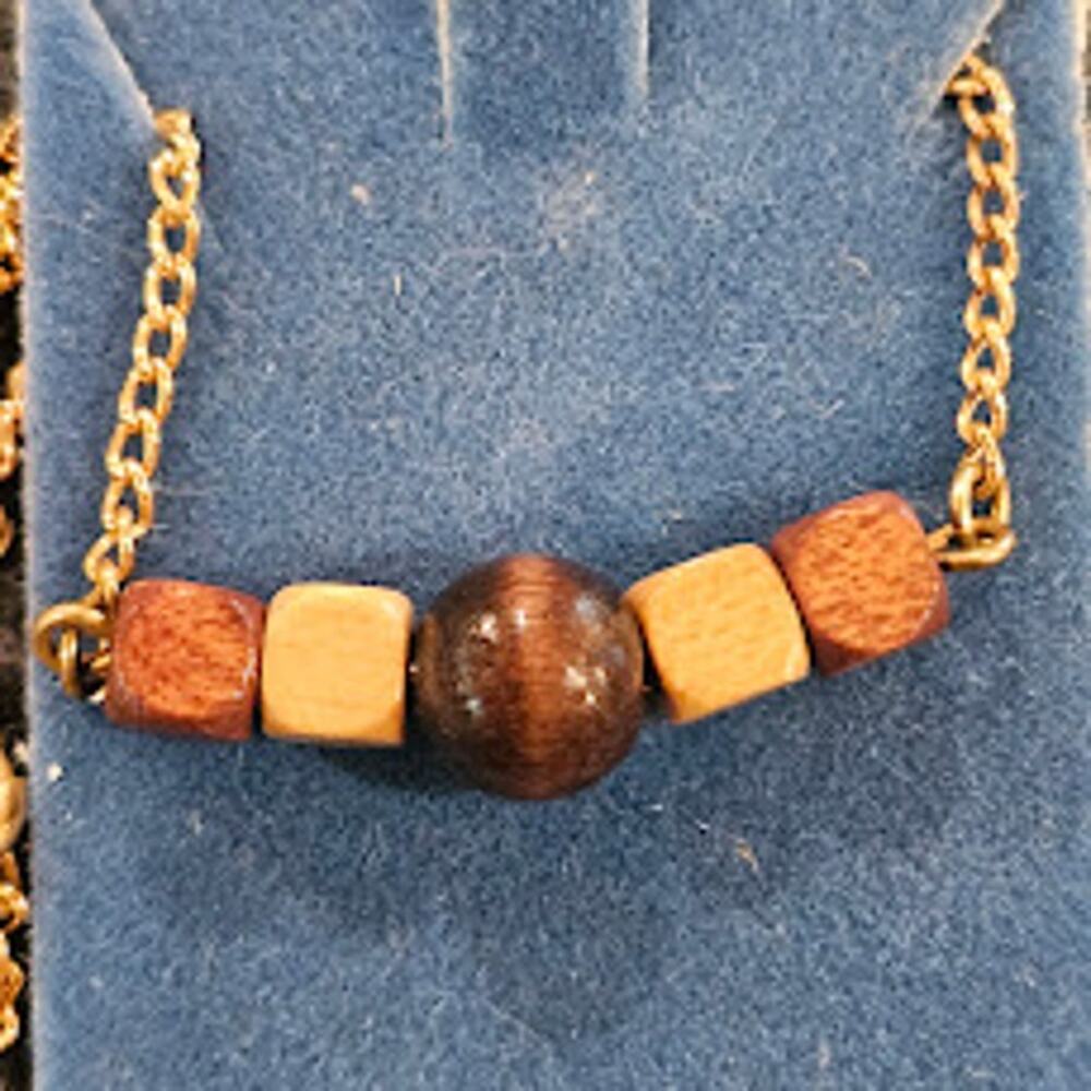 Vintage wooden beaded necklace